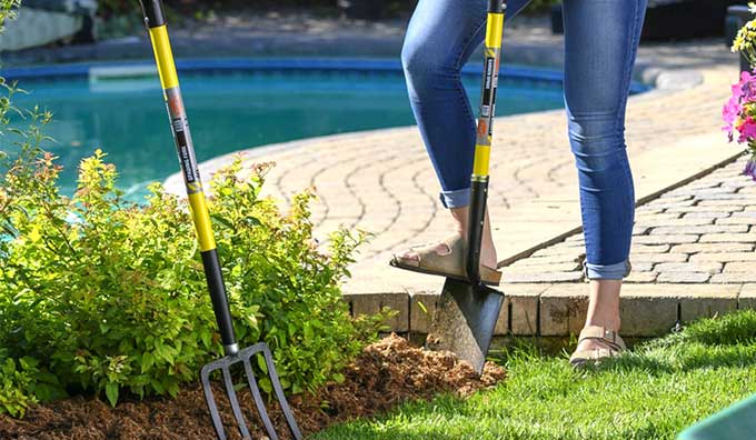 The Benefits of a Drain Spade